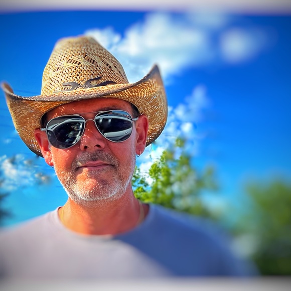 I drink way too much coffee, notably cappuccinos! - Picture 2 of 5